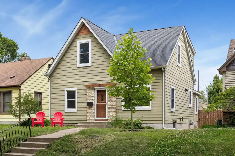 3207 Cleveland Street Ne, Minneapolis, MN 55418 - #2