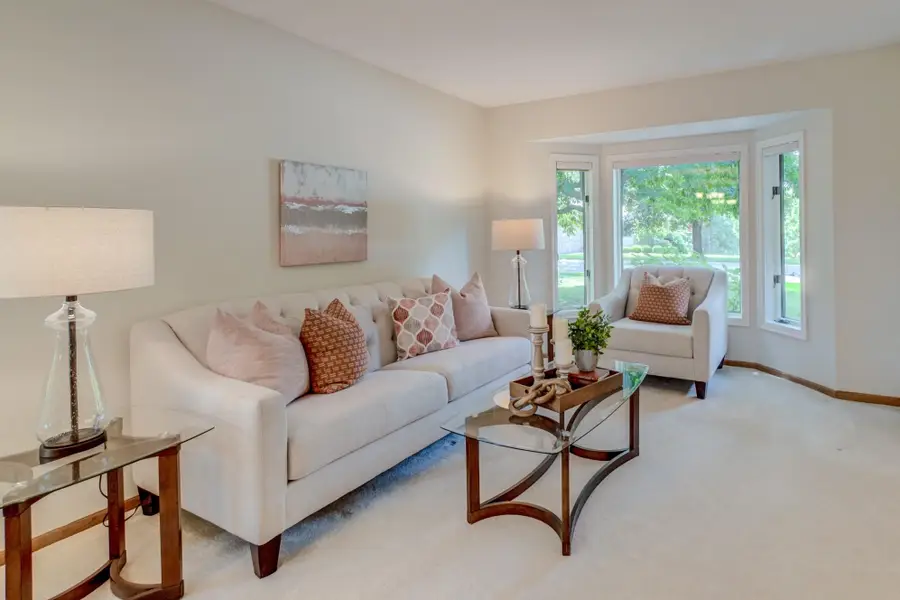 2201 Ferris Lane, Roseville, MN 55113 - #3