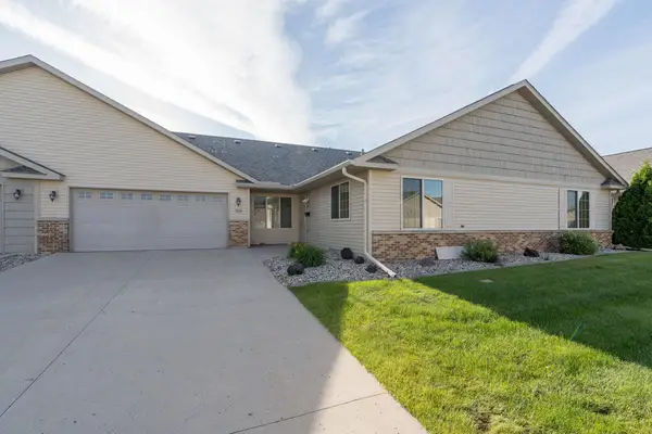 109 Palmer Path, Mankato, MN 56001