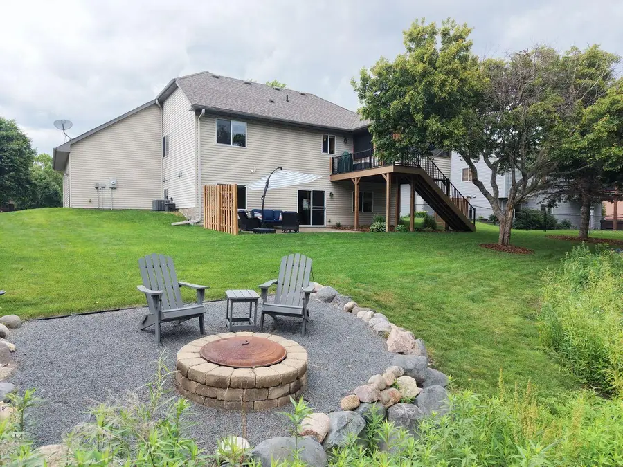 6051 Goodview Trail N, Hugo, MN 55038 - #2