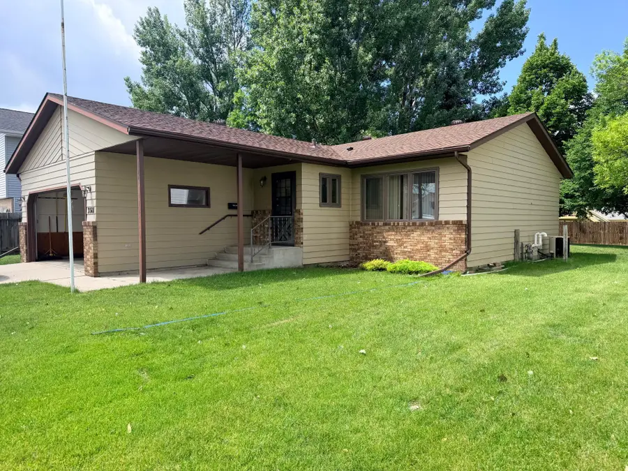 3511 13th Street S, Moorhead, MN 56560 - #3