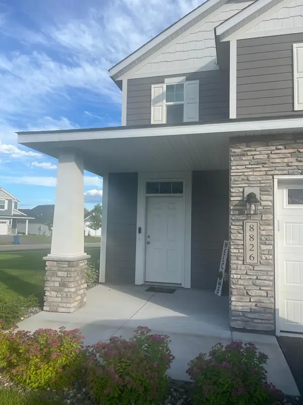 8826 152nd Lane Nw, Ramsey, MN 55303