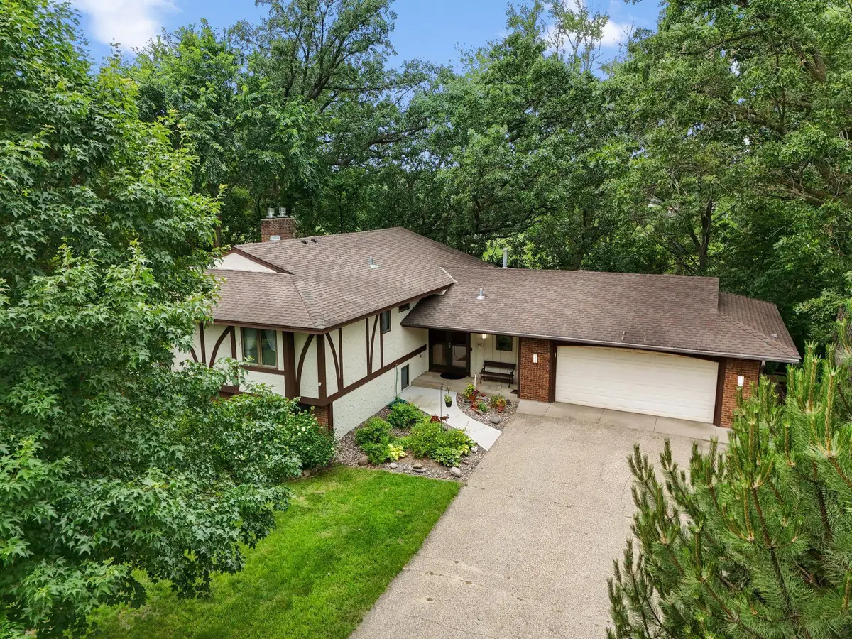4291 Virginia Avenue, Shoreview, MN 55126 - #1