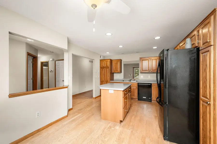 411 Independence Street Ne, New Prague, MN 56071 - #3