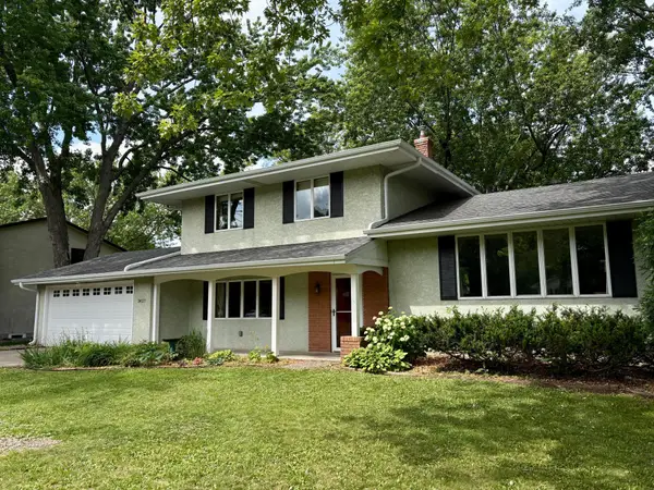3427 Nancy Place, Shoreview, MN 55126