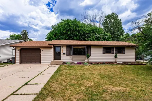 606 Birch Lane, Moorhead, MN 56560