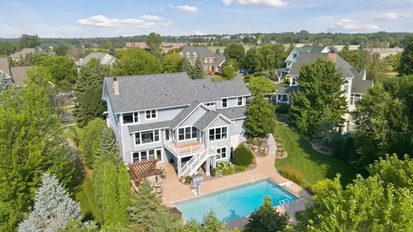 3300 Crestmoor Bay, Woodbury, MN 55125