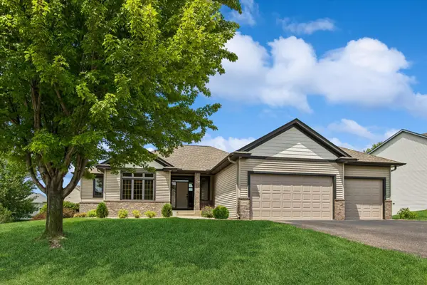 1303 Bellavista Circle, Buffalo, MN 55313