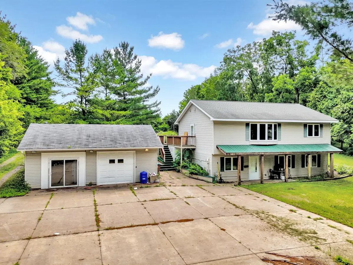 3071 Oasis Avenue N, Stillwater, MN 55082 - #1