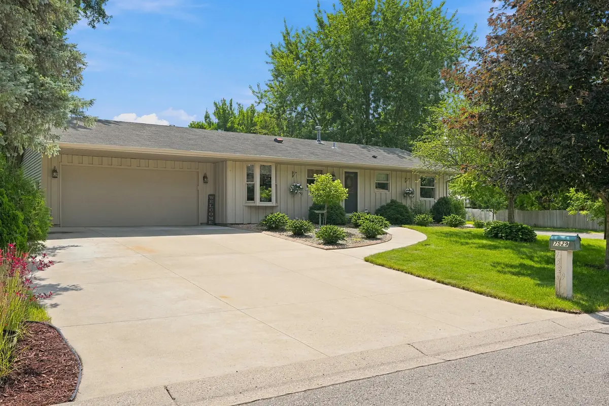 7529 Immanuel Avenue S, Cottage Grove, MN 55016 - #1