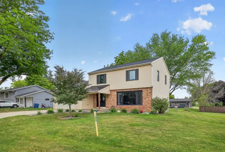 509 3rd Street Nw, Dodge Center, MN 55927 - #3