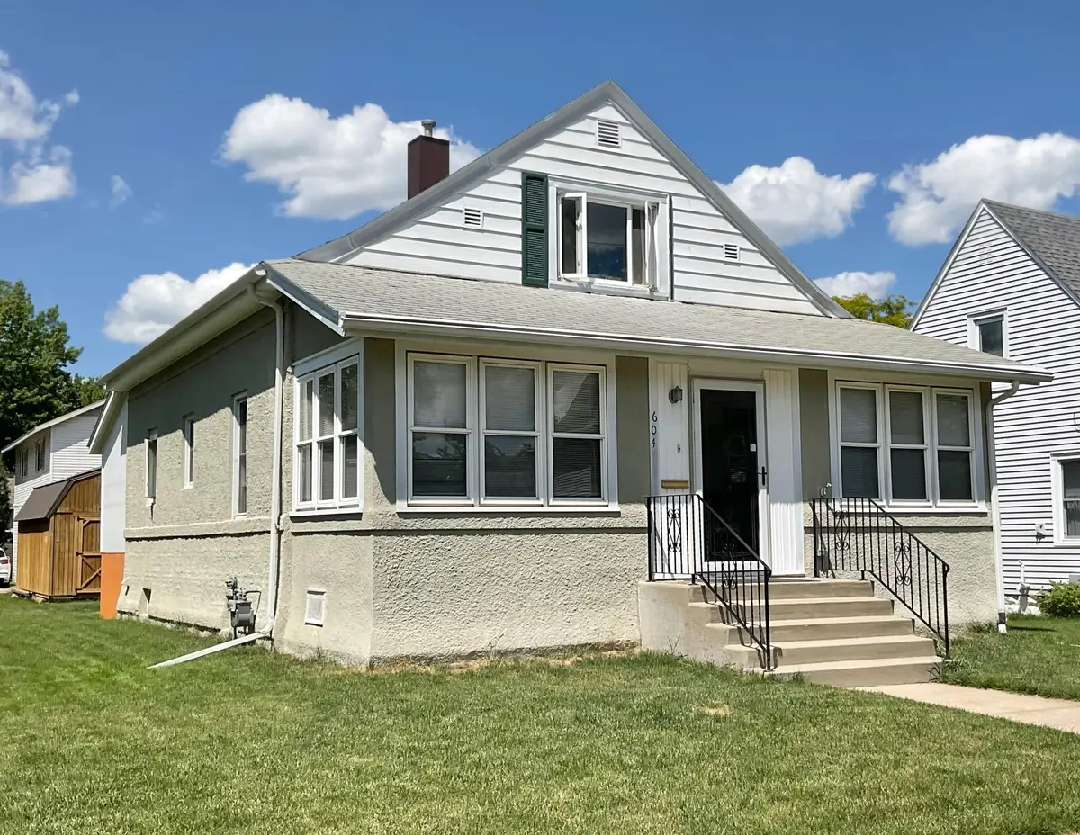 604 8th Avenue Nw, Austin, MN 55912 - #1