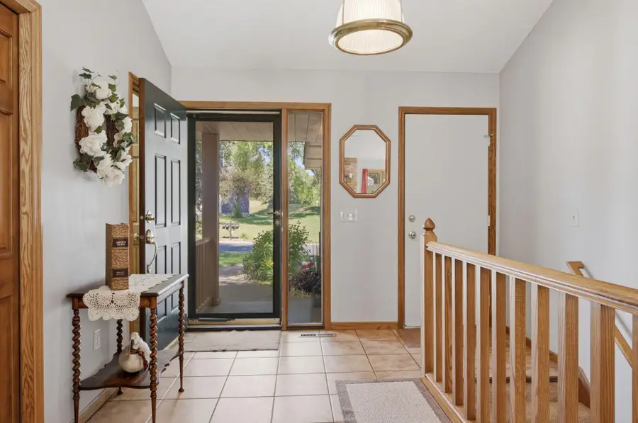 650 Bridle Ridge Road, Eagan, MN 55123 - #3