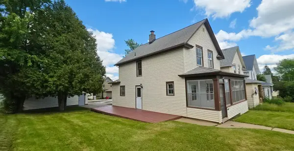 406 4th Street Nw, Chisholm, MN 55719