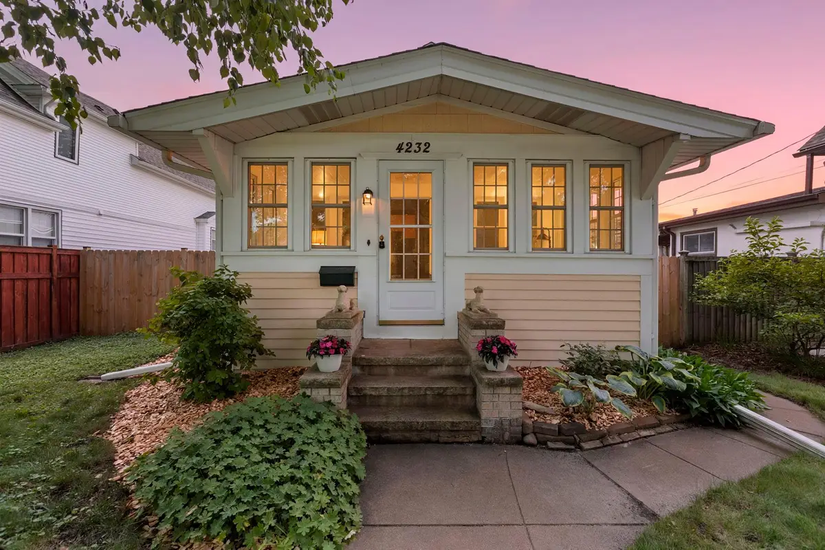 4232 33rd Avenue S, Minneapolis, MN 55406 - #1