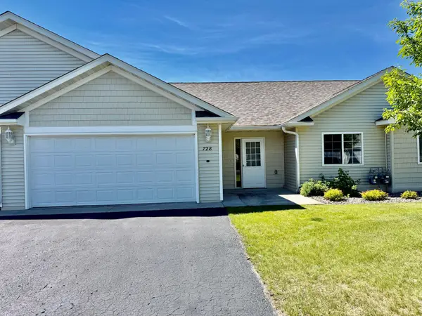 728 Cloud Street Nw, Bemidji, MN 56601