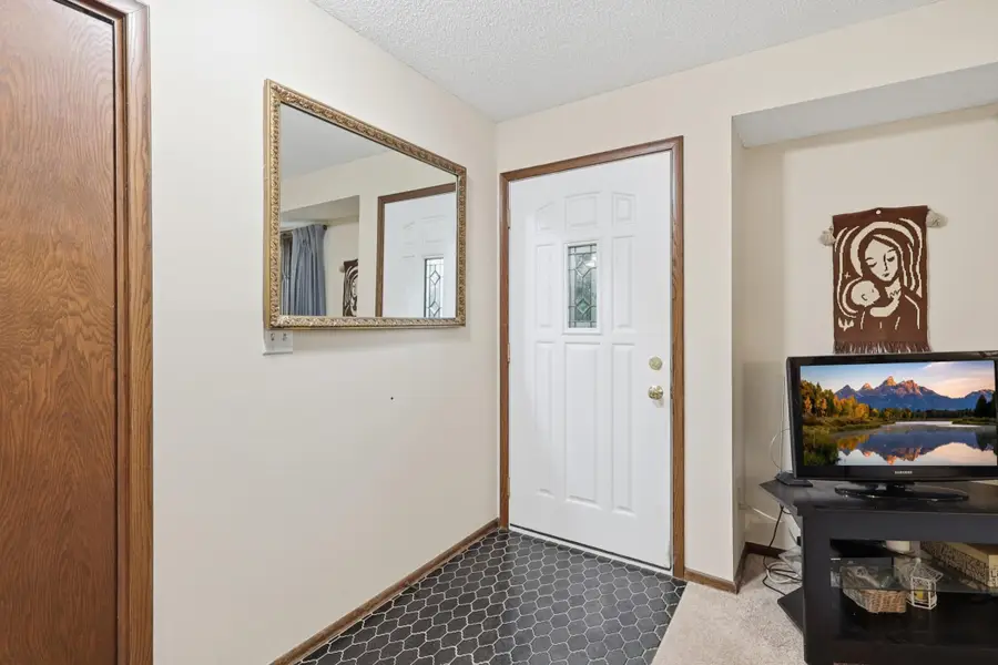 15590 Ridgemont Avenue Se, Prior Lake, MN 55372 - #2