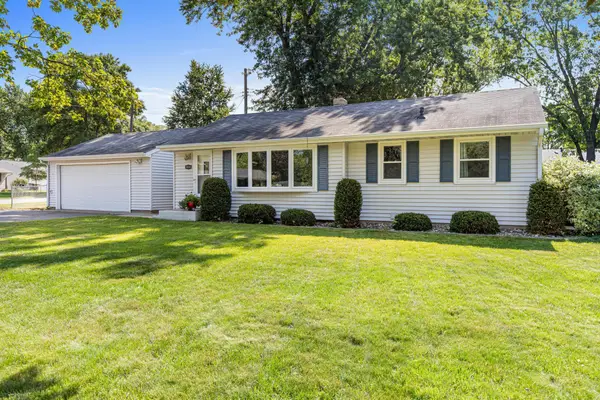 3834 Dennis Lane, White Bear Lake, MN 55110