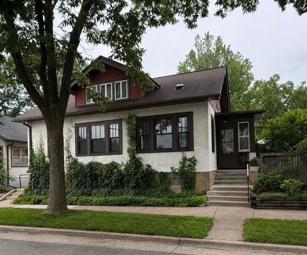 12 E 39th Street, Minneapolis, MN 55409