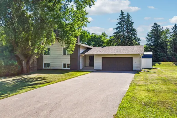 15225 Quinalt Street Ne, Forest Lake, MN 55025