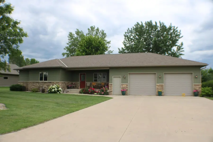 409 Fox Lake Avenue, Sherburn, MN 56171 - #3
