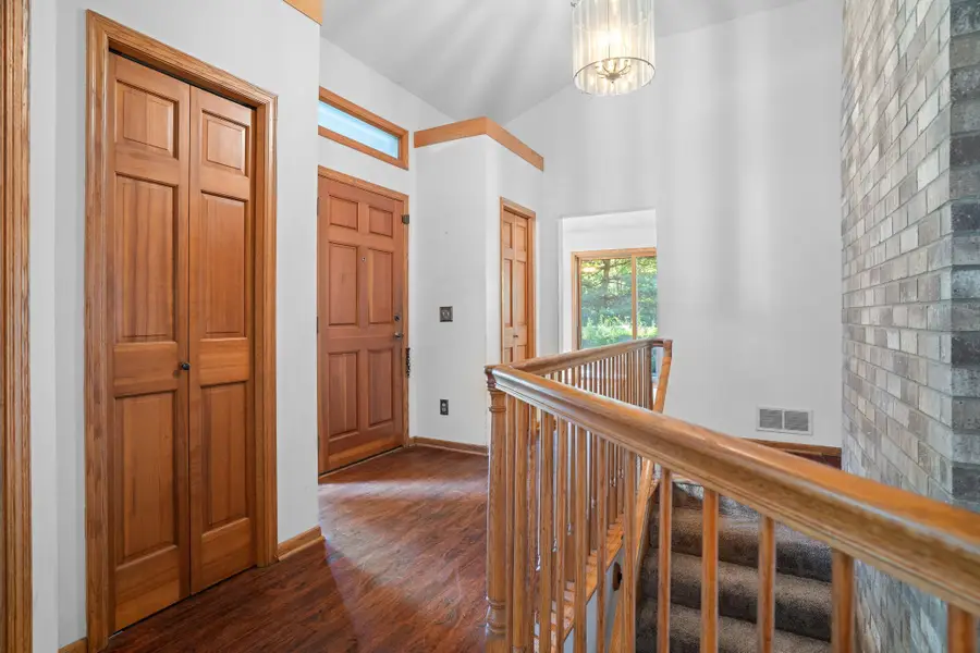 4512 Williston Road, Minnetonka, MN 55345 - #2