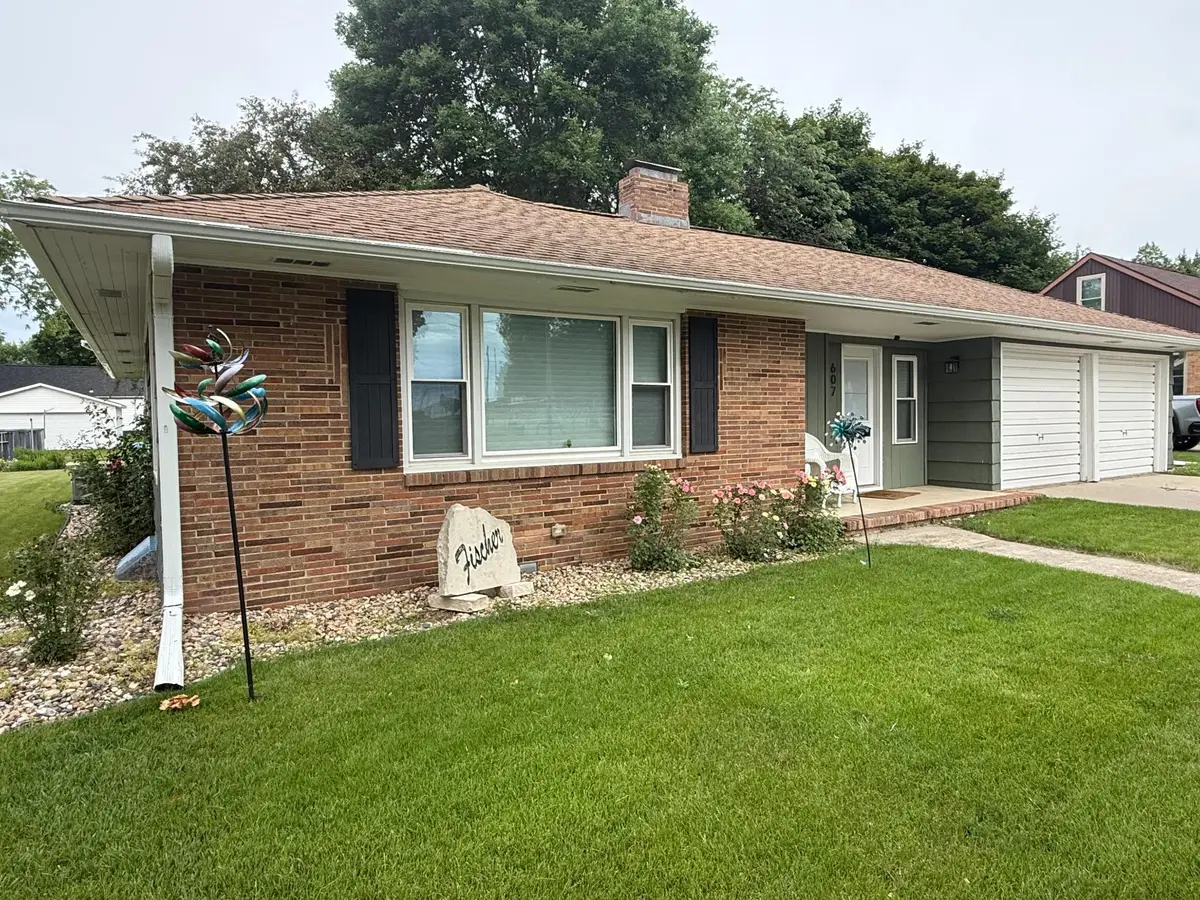 607 Milwaukee Street, Lakefield, MN 56150 - #1