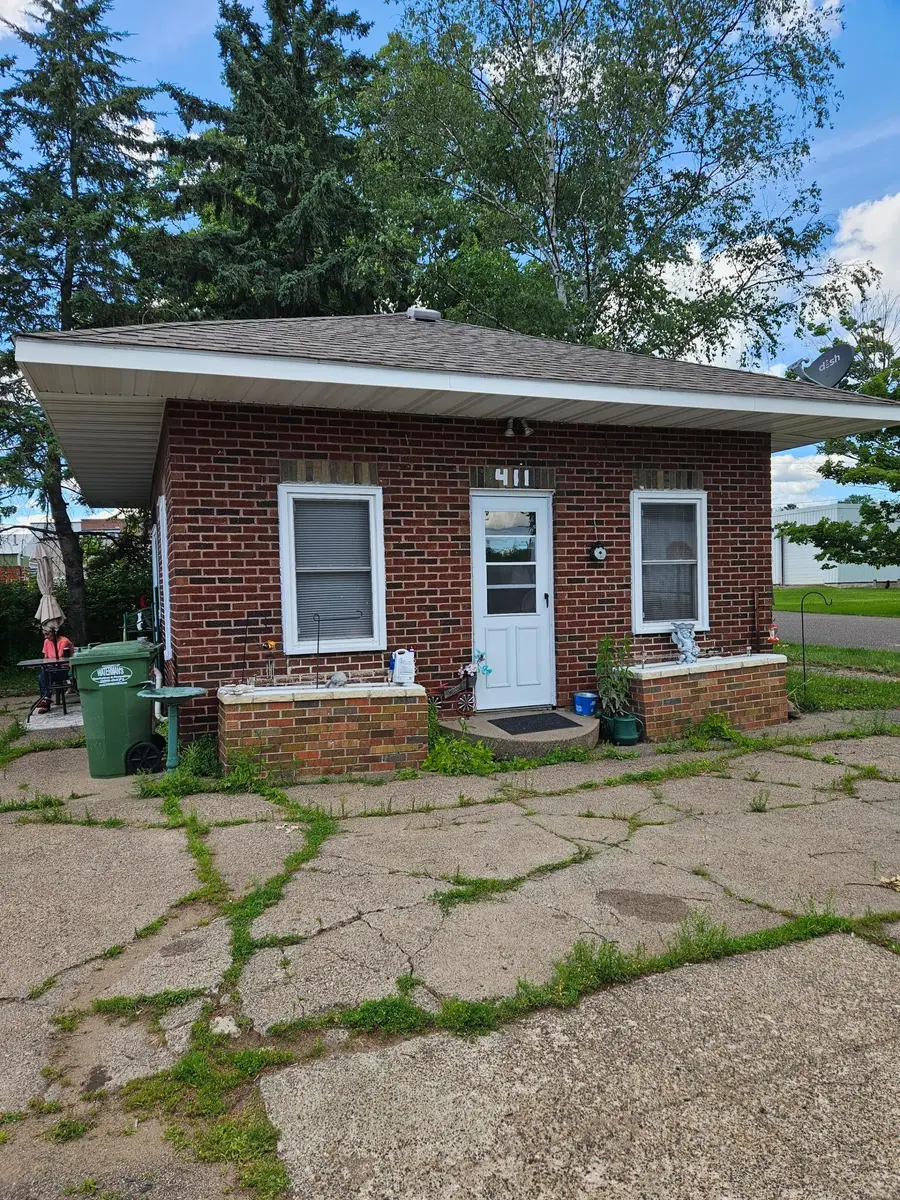 411 5th Street, Clear Lake, WI 54005 - #2