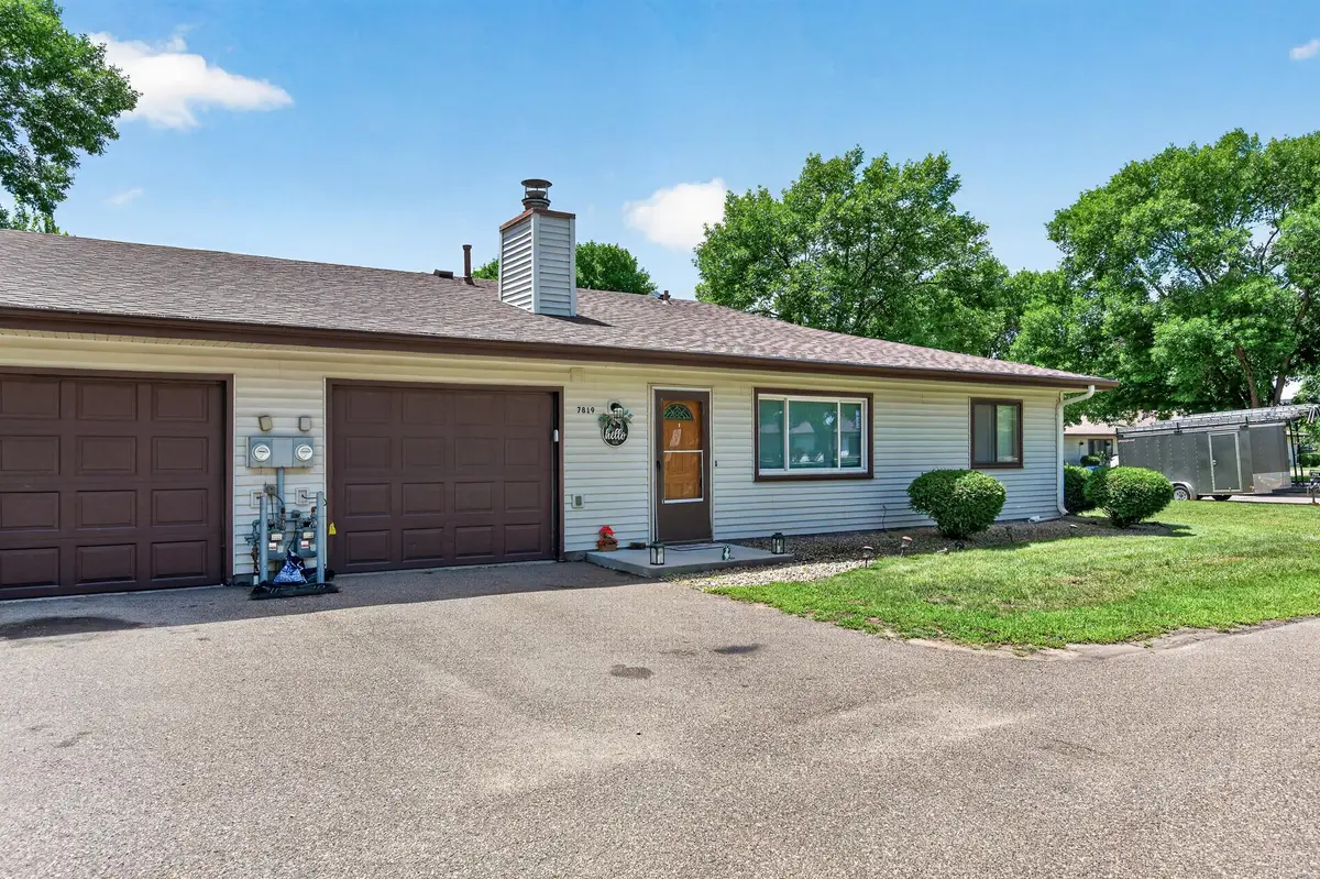 7819 85th Court N, Brooklyn Park, MN 55445 - #1