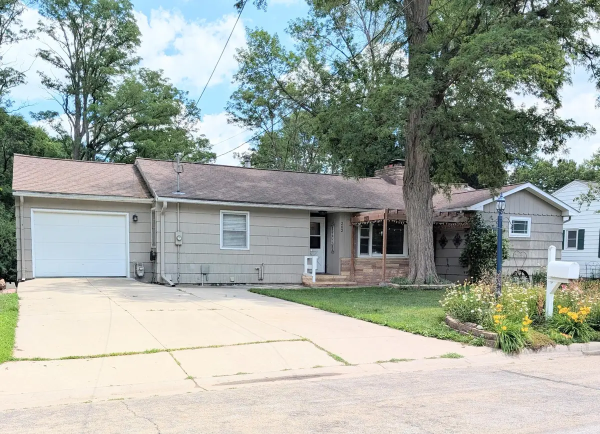 202 North Lane, Albert Lea, MN 56007 - #1