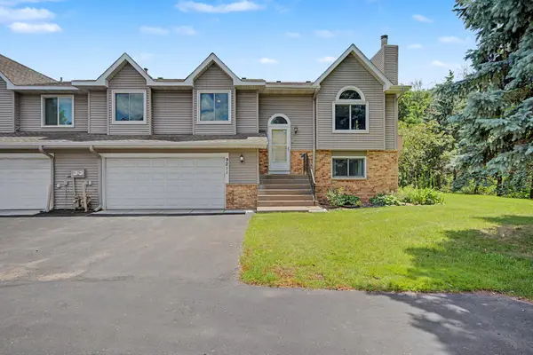 9211 Upland Lane N, Maple Grove, MN 55369
