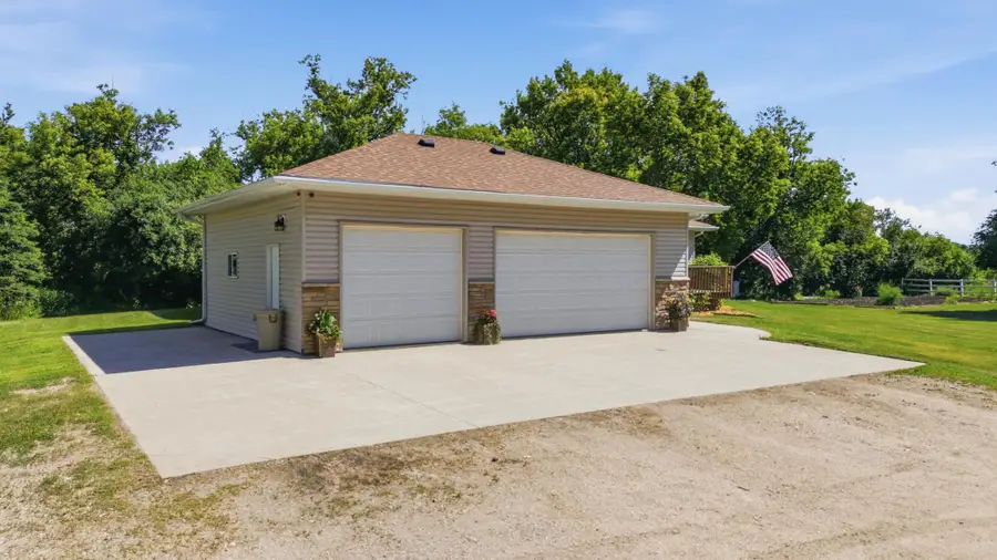 16605 50th Street Se, Kindred, ND 58051 - #3