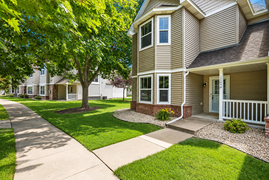 12126 Xylite Street Ne #D, Blaine, MN 55449 - #2