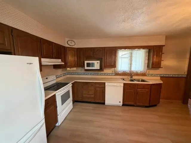 47 Birch Boulevard, Babbitt, MN 55706 - #3