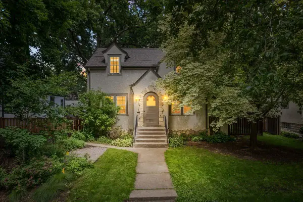 3129 44th Avenue S, Minneapolis, MN 55406