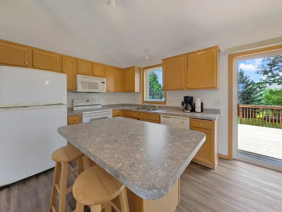 817 Daniel Drive, Belle Plaine, MN 56011 - #3