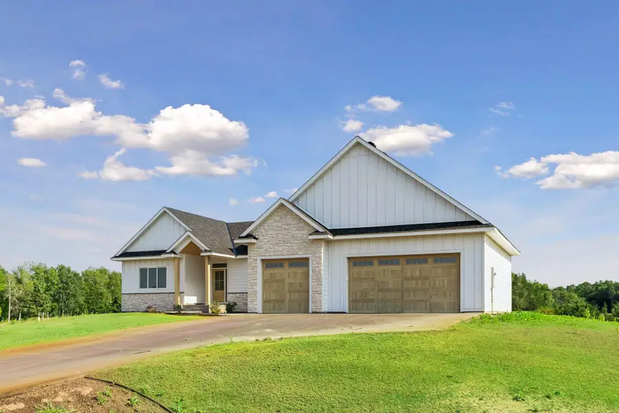2950 219th Avenue Ne, East Bethel, MN 55011 - #2