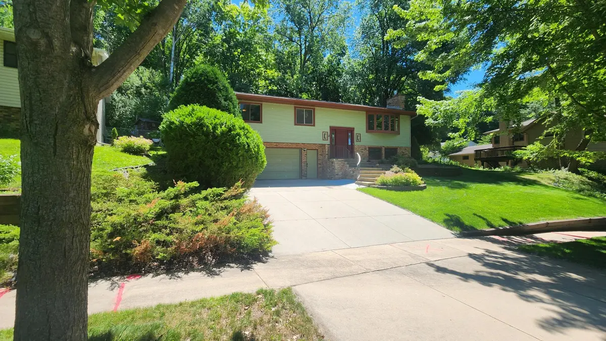 2510 Northern Hills Court Ne, Rochester, MN 55906 - #1