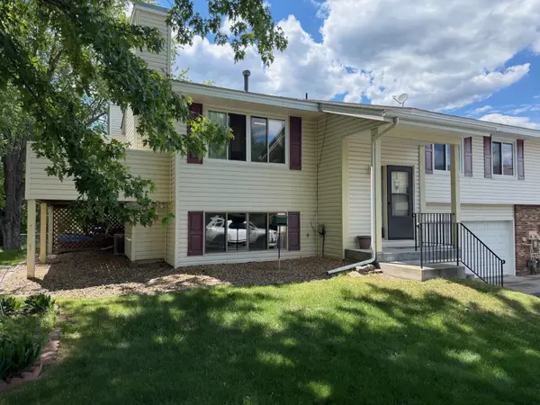 3836 Laurel Court, Eagan, MN 55122