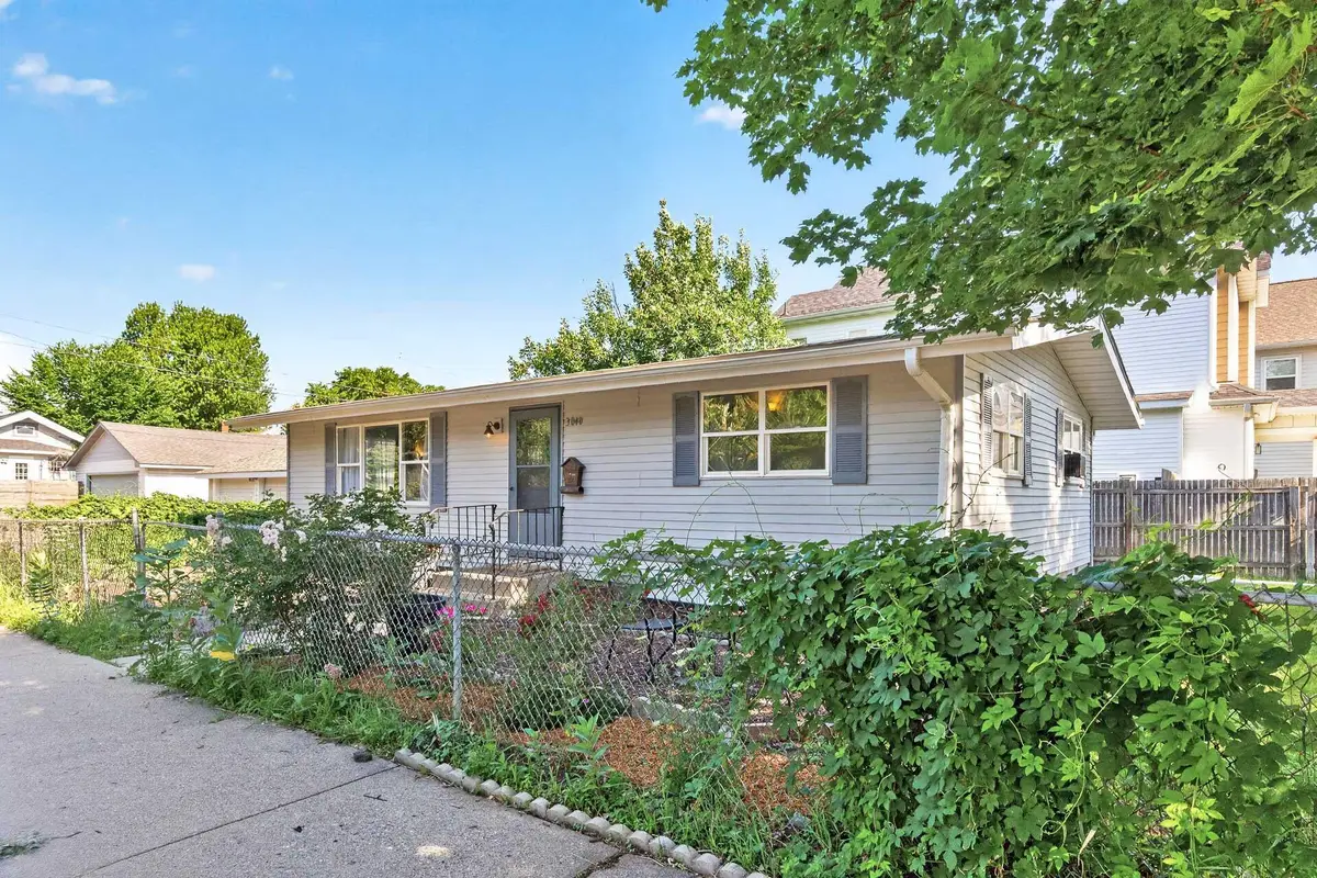 3040 E 42nd Street, Minneapolis, MN 55406 - #1