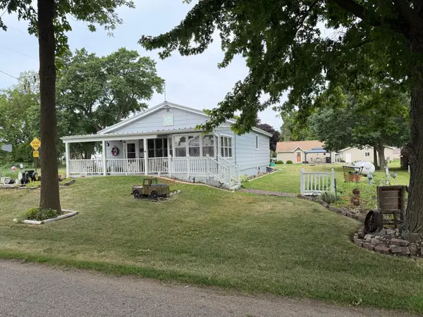 10923 Main Street, Glenville, MN 56036