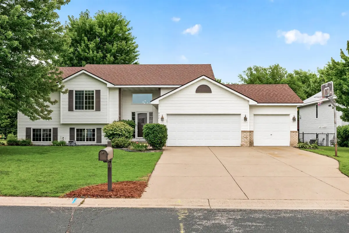 932 E Orchard Street, Belle Plaine, MN 56011 - #1