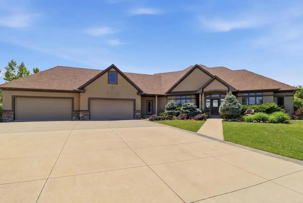 22720 Sweeney Lane, Lakeville, MN 55044 - #1