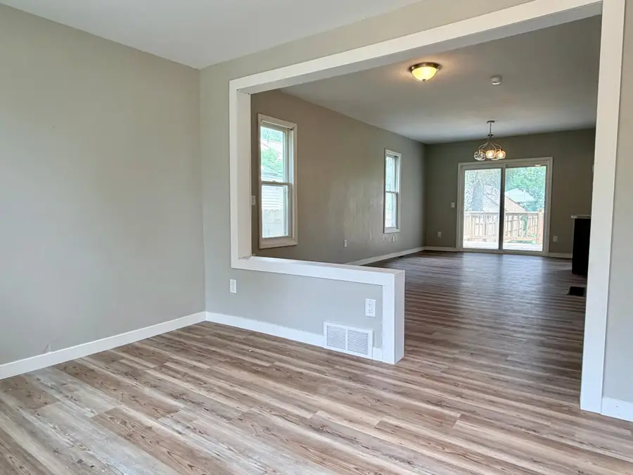 600 Strait Avenue, Worthington, MN 56187 - #3
