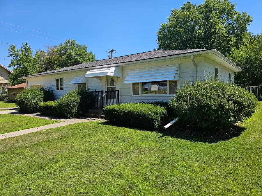 507 S Elm Street, Lamberton, MN 56152 - #2