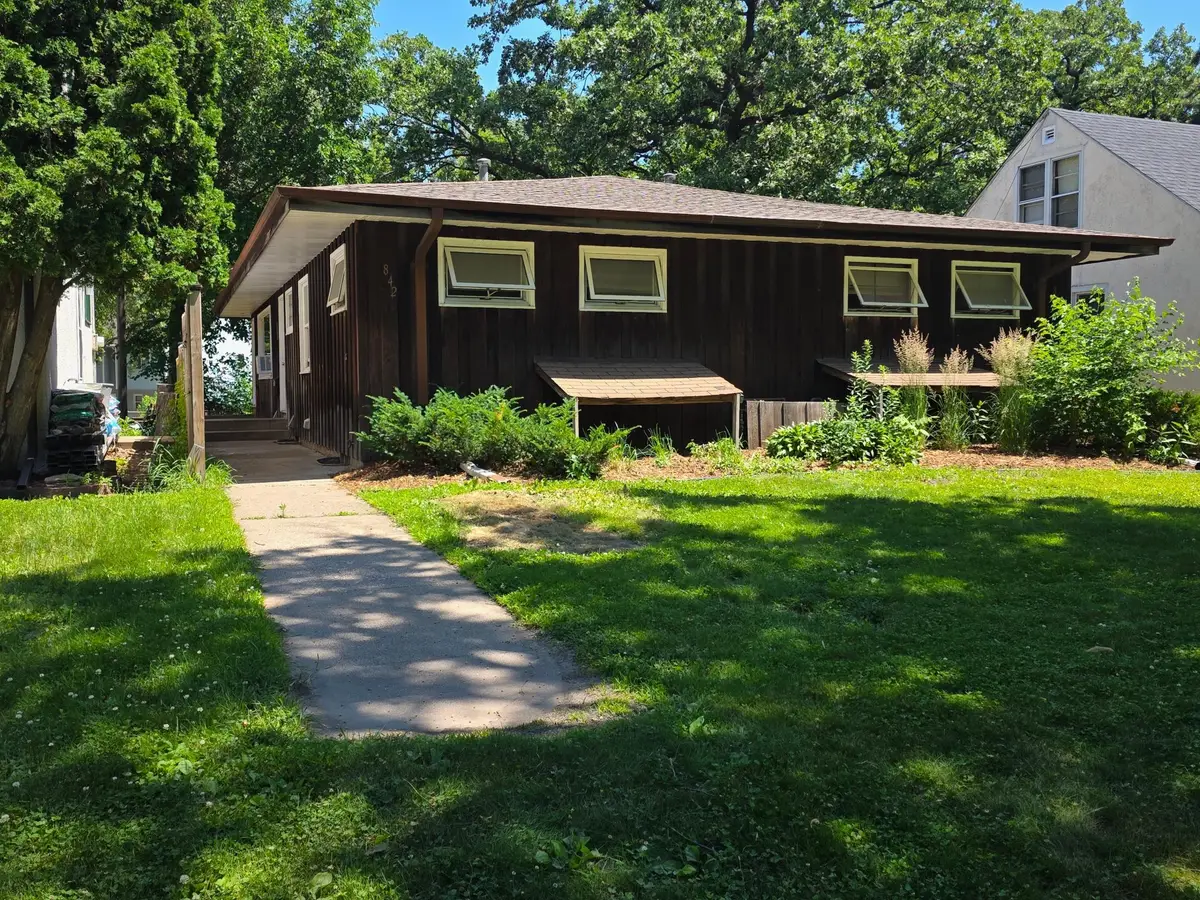 840 25th Avenue Se, Minneapolis, MN 55414 - #1