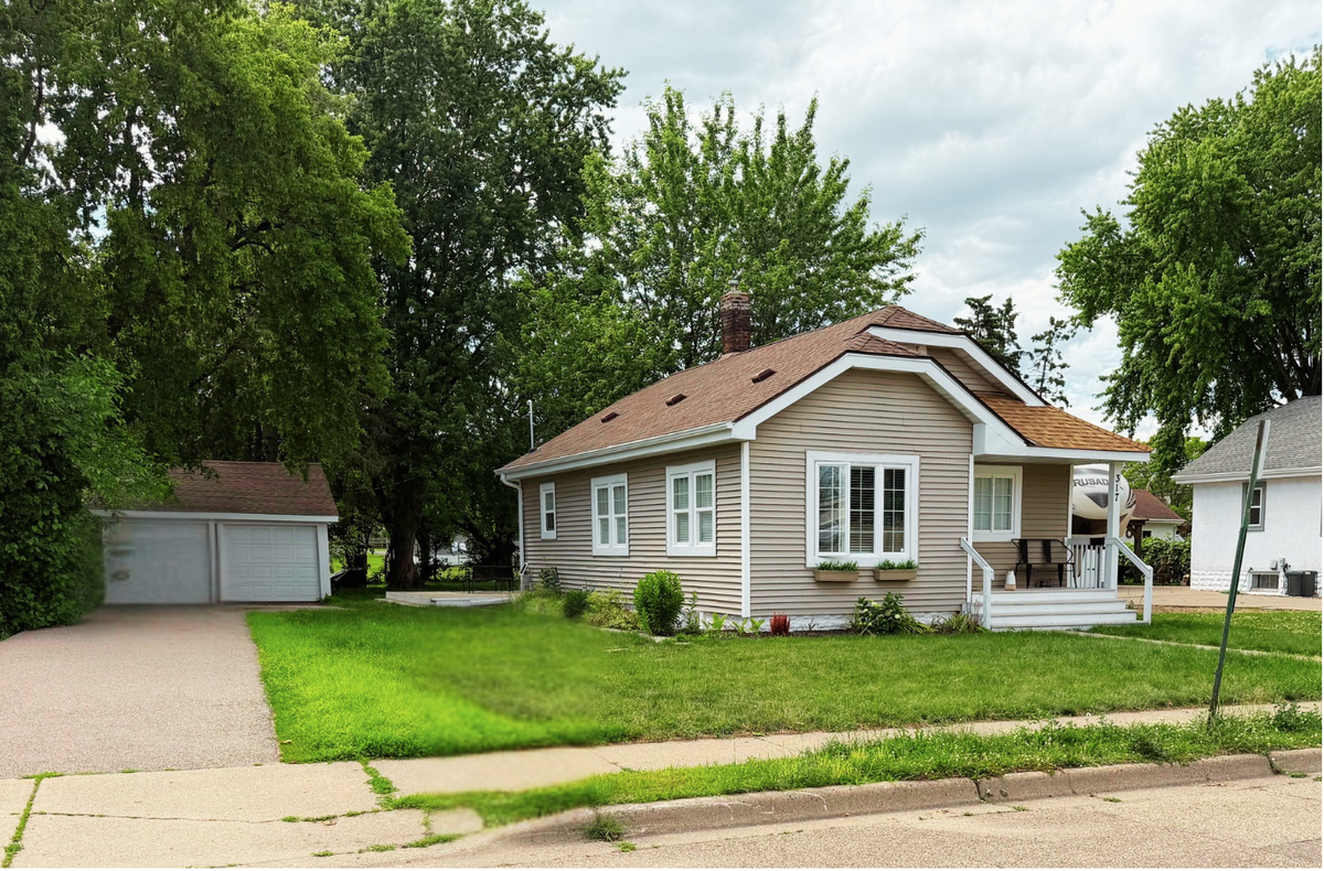 317 1st Avenue Nw, Osseo, MN 55369 - #1