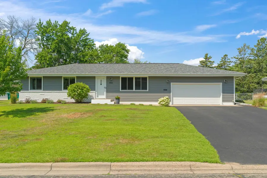 8516 Rich Avenue S, Bloomington, MN 55437 - #2