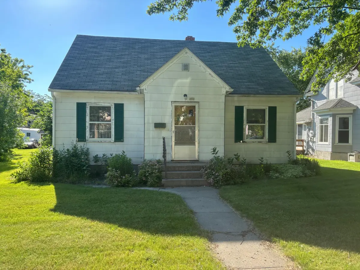 307 11th Street N, Benson, MN 56215 - #1