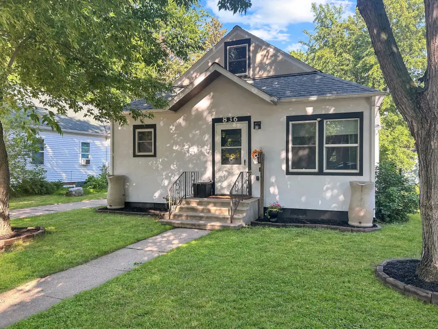 836 3rd Street Sw, Wadena, MN 56482 - #2